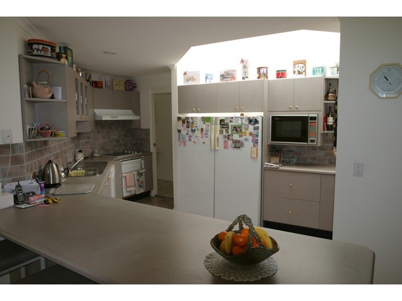 2 Barinya Lane, Springfield NSW 2250