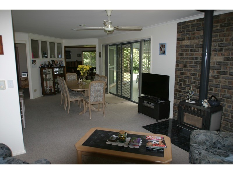 2 Barinya Lane, Springfield NSW 2250