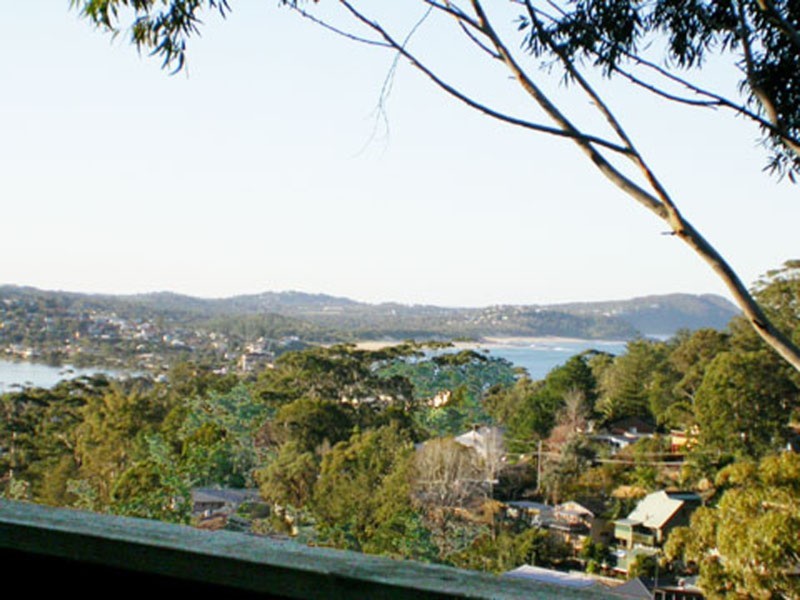 76  Riviera  Avenue, Terrigal NSW 2260