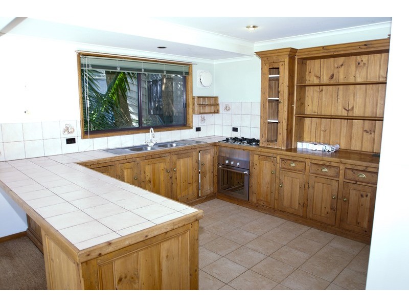 76  Riviera  Avenue, Terrigal NSW 2260