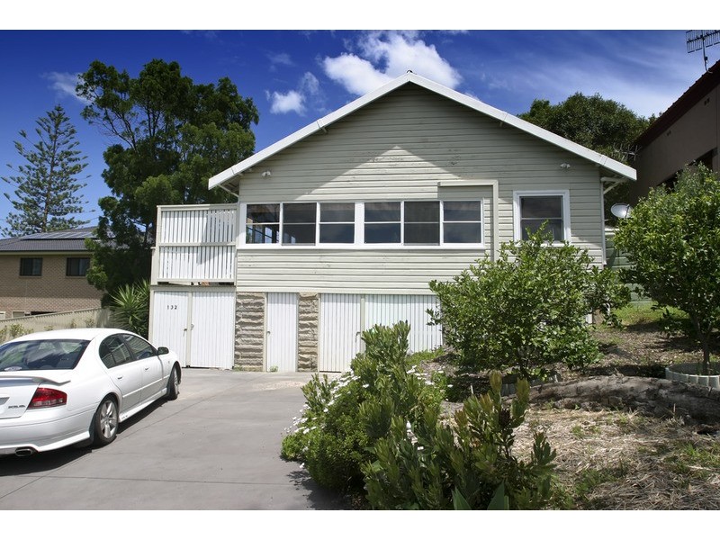 132 Ocean View Drive, Wamberal NSW 2260