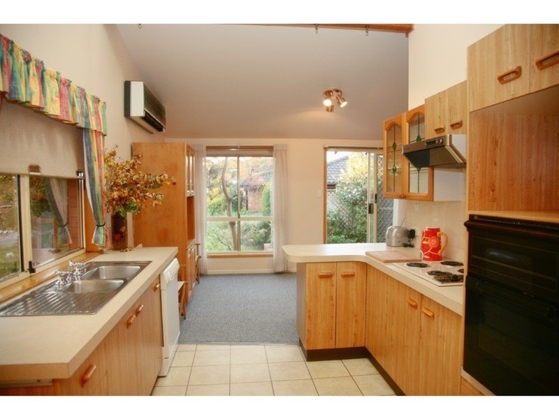 16 Premier Way, Bateau Bay NSW 2261