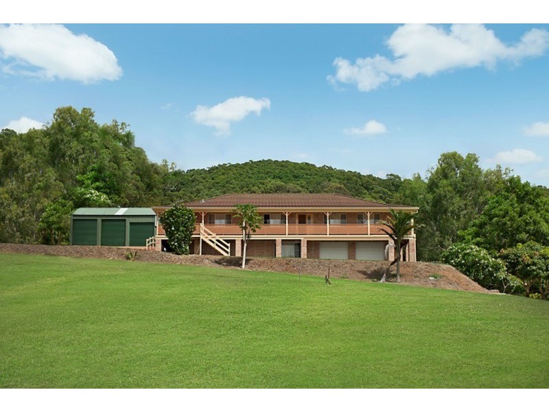 2 Pinaroo Road, Wamberal NSW 2260