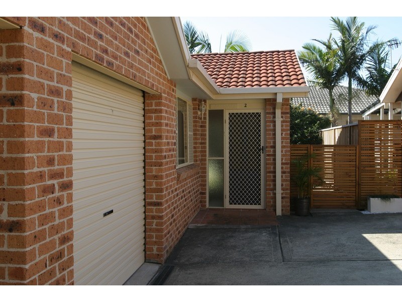 2/15 Maas Parade, Forresters Beach NSW 2260
