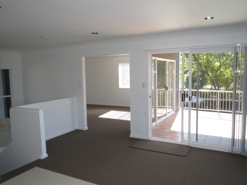 2/716a The Entrance Road, Wamberal NSW 2260