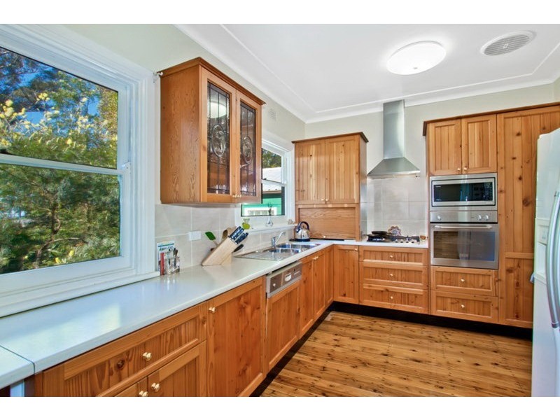 38 Matcham Road, Erina Heights NSW 2260