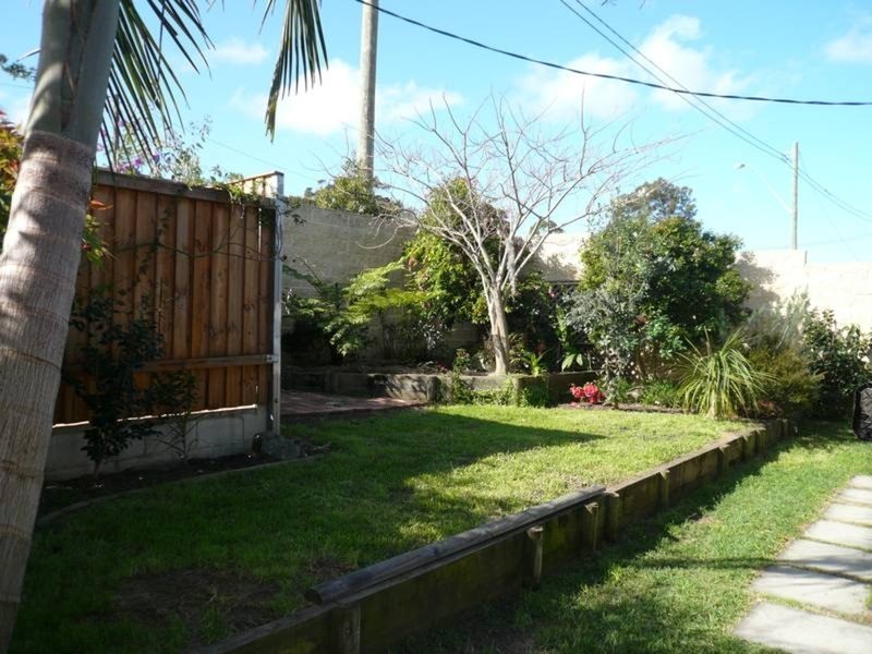 738 The Entrance Road, Wamberal NSW 2260