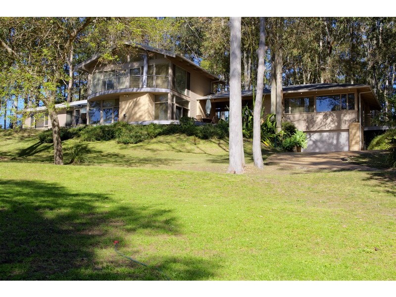 4 Halloran Lane, Wamberal NSW 2260