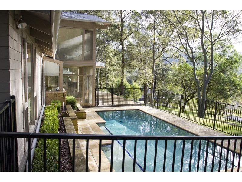 4 Halloran  Lane, Tumbi Umbi NSW 2261