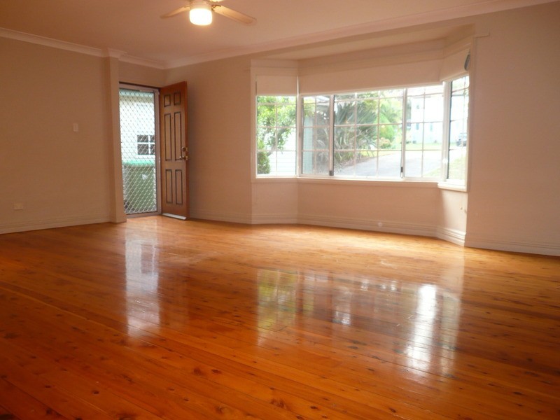6 Adina Place, Wamberal NSW 2260
