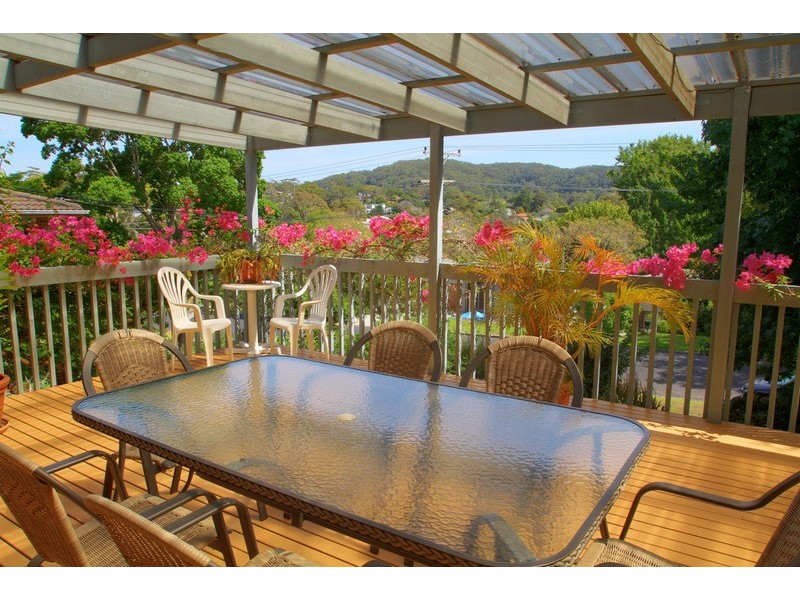 30 Grove  Road, Wamberal NSW 2260