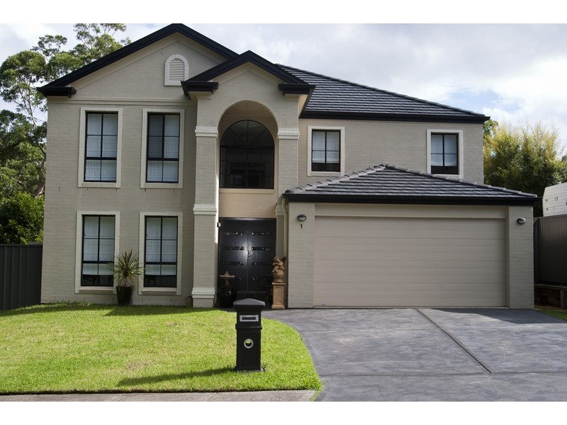 1 Cobbedah  Drive, Springfield NSW 2250