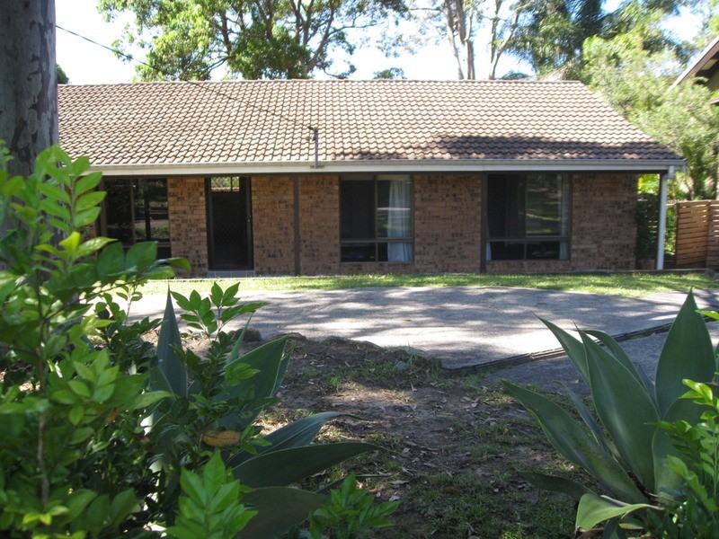 37 Heights Crescent, Wamberal NSW 2260