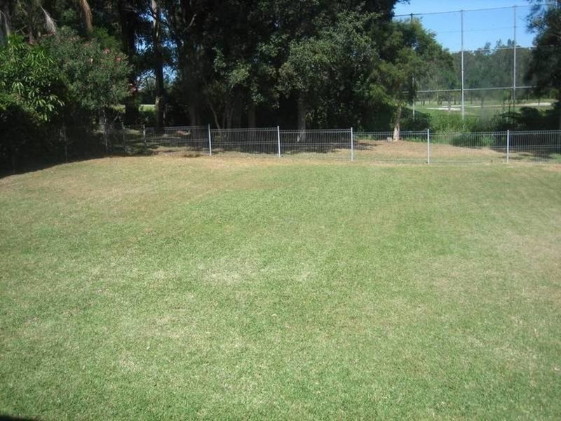 10 Windsor Road, Wamberal NSW 2260