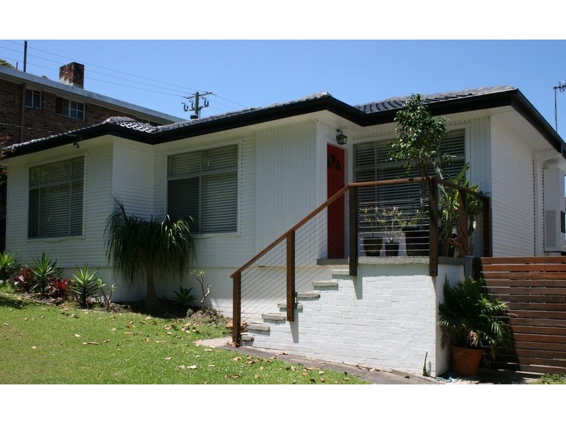 9 Cabarita Street, Wamberal NSW 2260