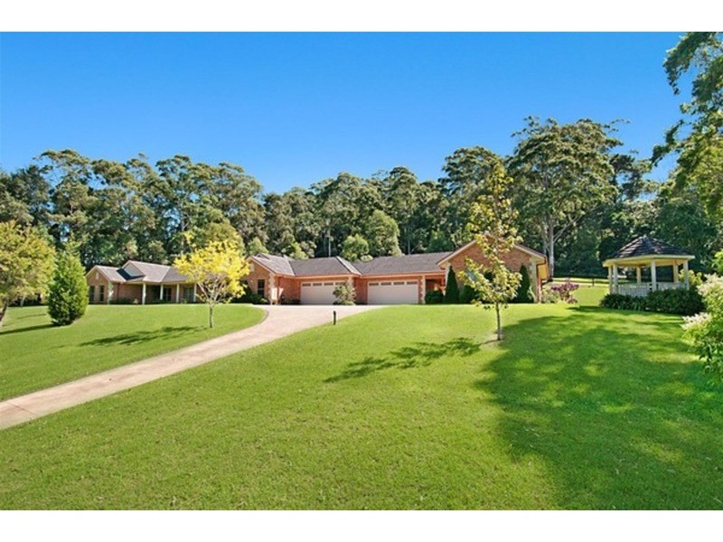 9 High Valley  Close, Wamberal NSW 2260