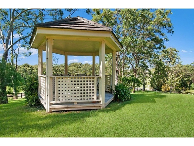 9 High Valley  Close, Wamberal NSW 2260