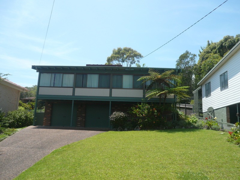 59 Lowanna Avenue, Forresters Beach NSW 2260