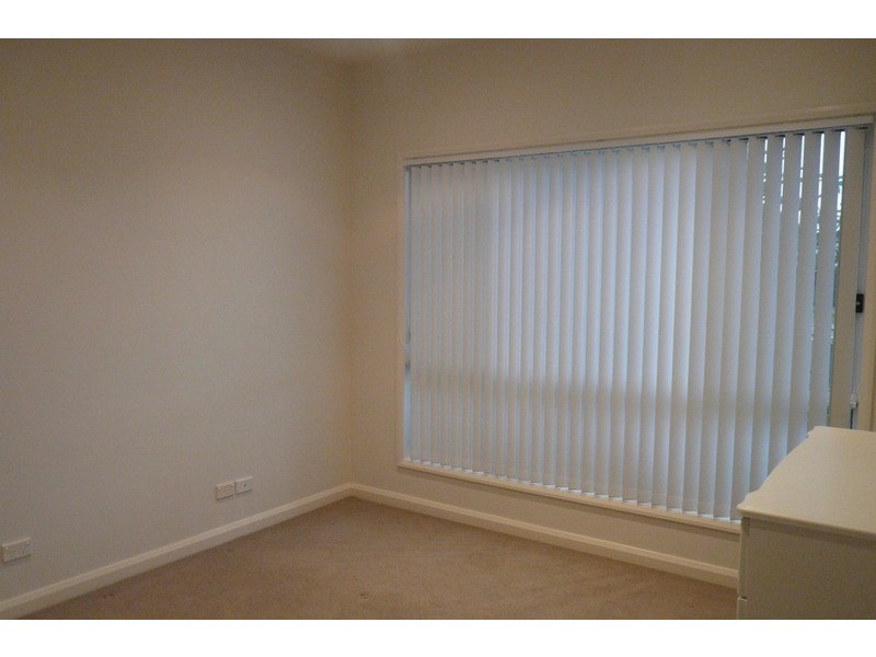 2/46 Ferndale Street, Killarney Vale NSW 2261