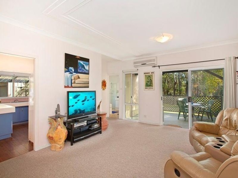 33 Serpentine  Road, Erina Heights NSW 2260