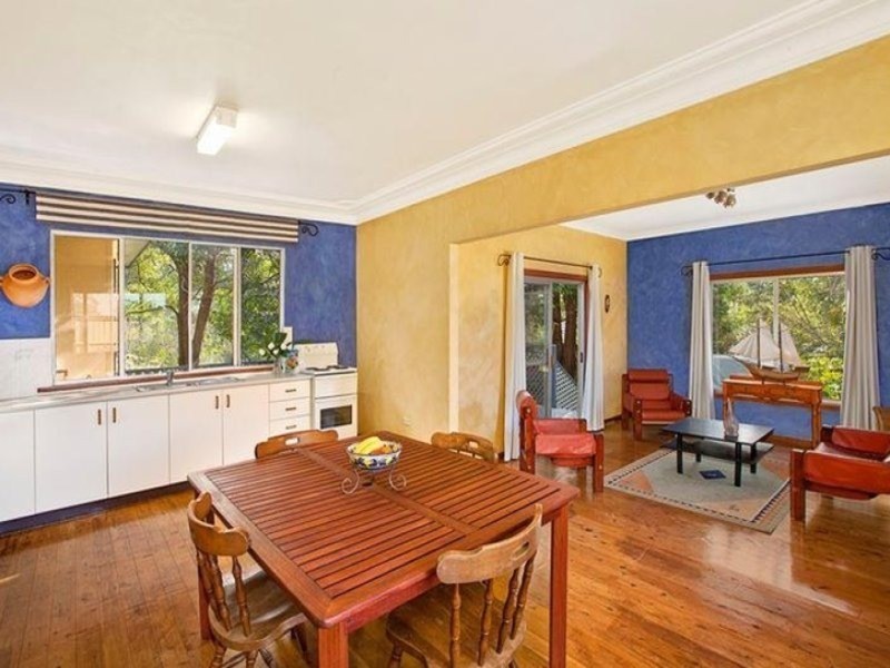 33 Serpentine  Road, Erina Heights NSW 2260