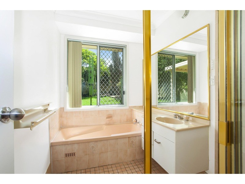 34 Sun Valley  Road, Green Point NSW 2251