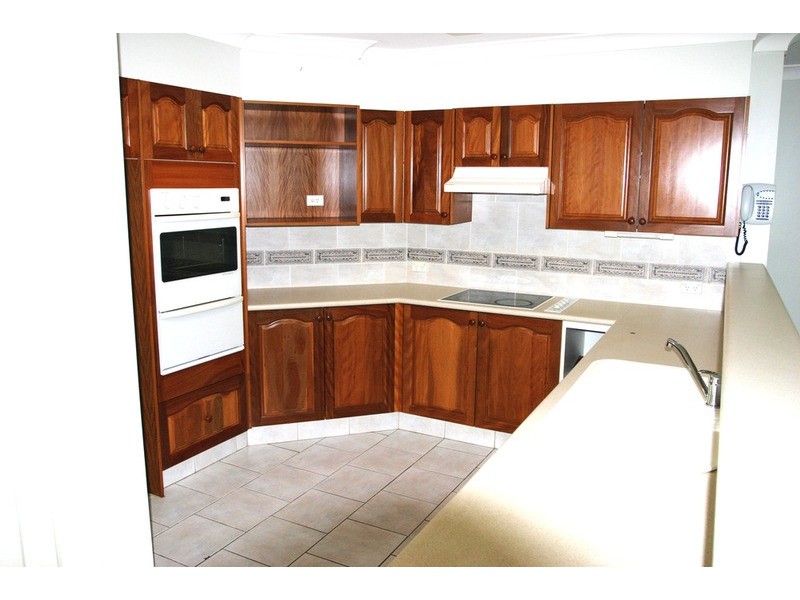 16 Severn Close, Erina NSW 2250