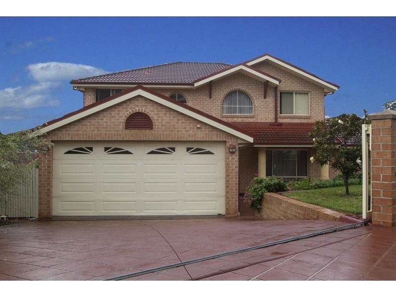 17 Tallowood Crescent, Erina NSW 2250