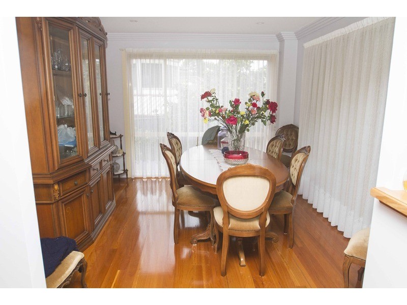 17 Tallowood Crescent, Erina NSW 2250
