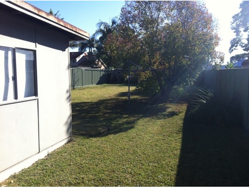 419 Terrigal Drive, Erina NSW 2250