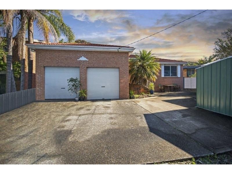 24 Bluebell Drive, Wamberal NSW 2260