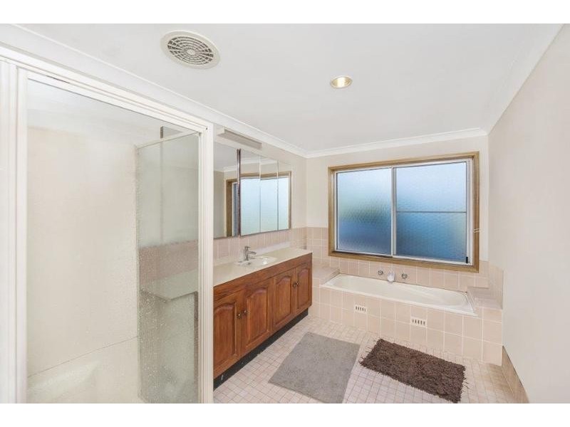 24 Bluebell Drive, Wamberal NSW 2260