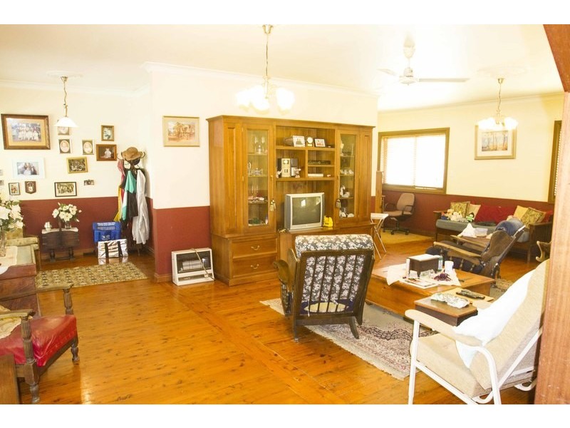 434 The Entrance Road, Erina Heights NSW 2260