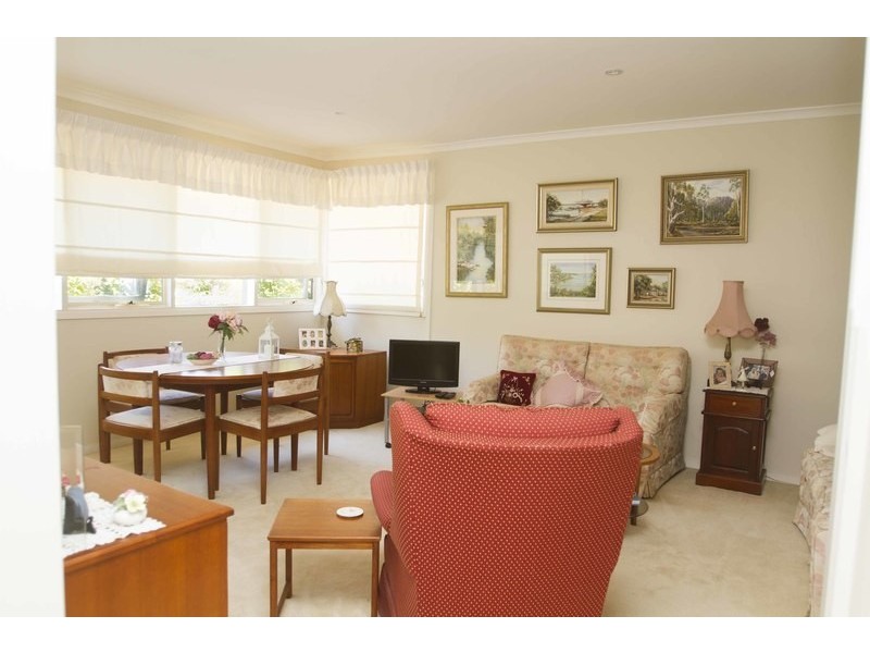 52 Windsor Road, Wamberal NSW 2260