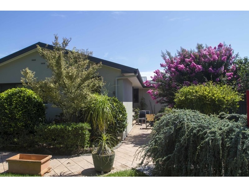 52 Windsor Road, Wamberal NSW 2260