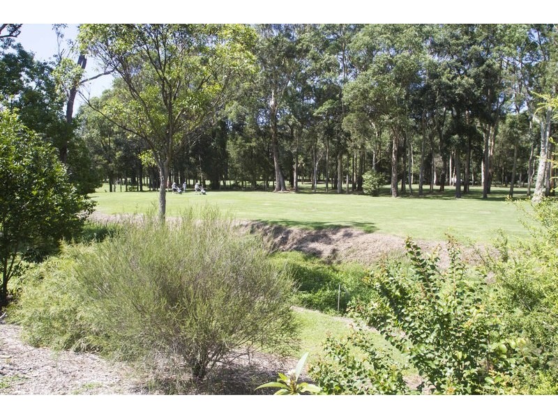 52 Windsor Road, Wamberal NSW 2260