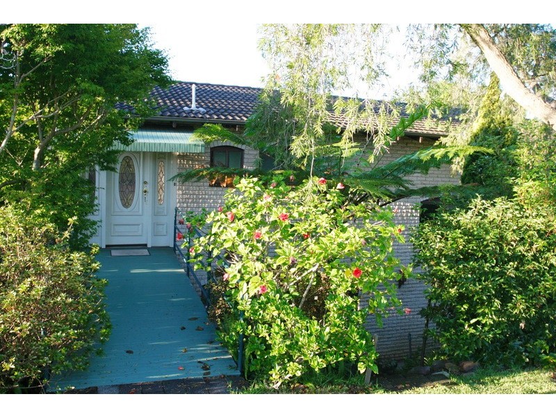 114 Old Gosford Road, Wamberal NSW 2260