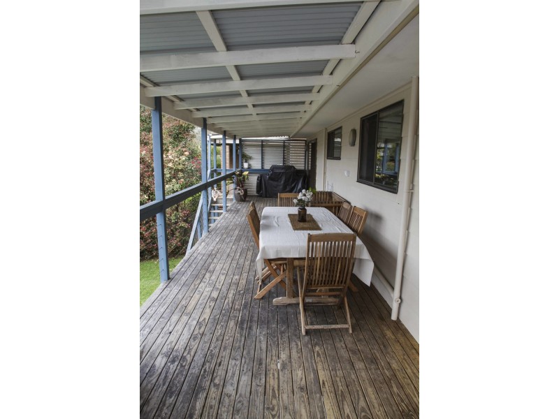 12 Hibiscus Avenue, North Avoca NSW 2260