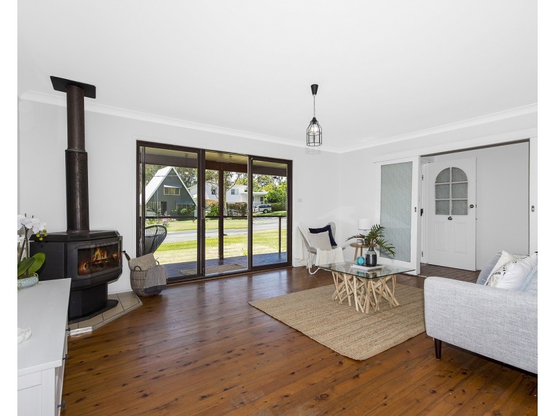 16 Tall Timbers Road, Wamberal NSW 2260