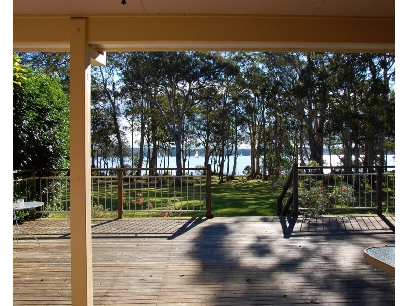 Summerland Point NSW 2259