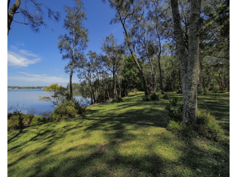 Summerland Point NSW 2259