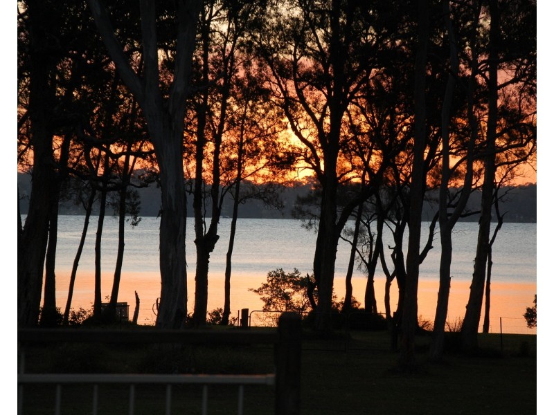 Summerland Point NSW 2259
