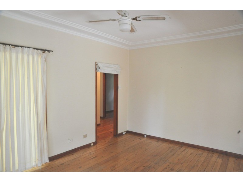 63 Station Street, Meadowbank NSW 2114