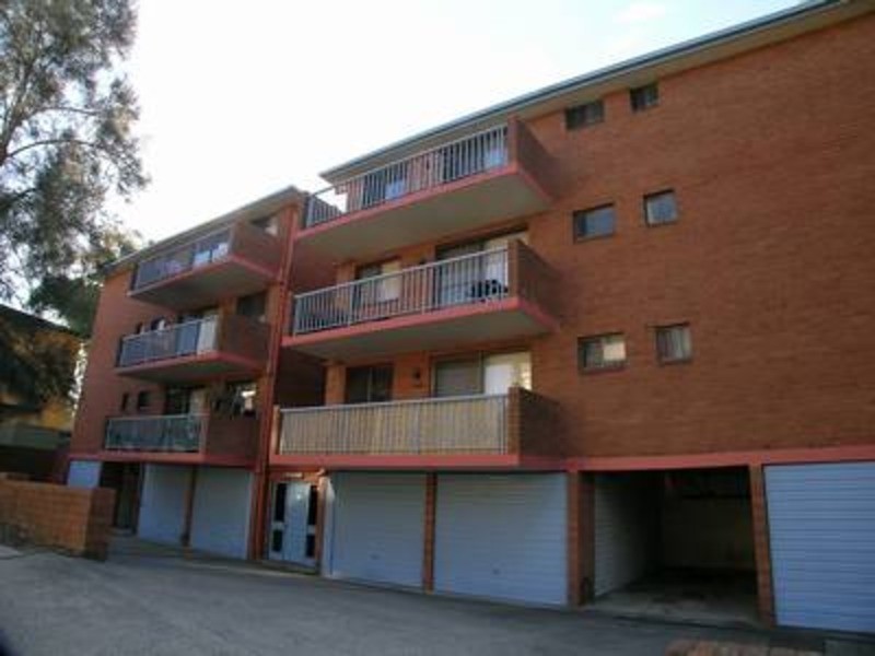 33/8-12 Sorrell Street, Parramatta NSW 2150