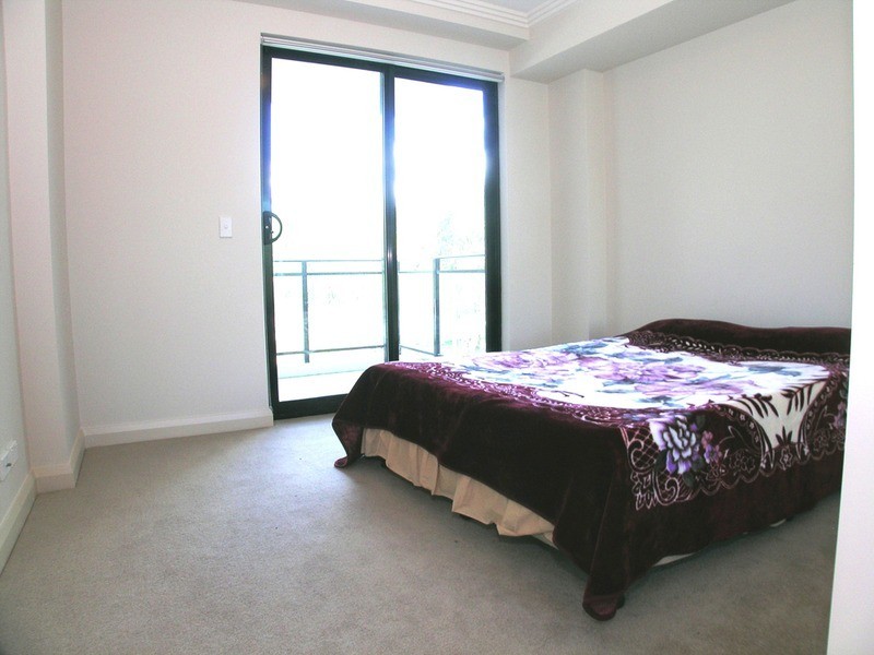 18/Bayside, 9 Bay Drive, Meadowbank NSW 2114