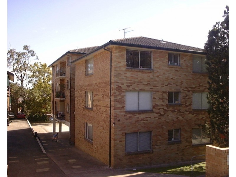 10/17 Bank Street, Meadowbank NSW 2114