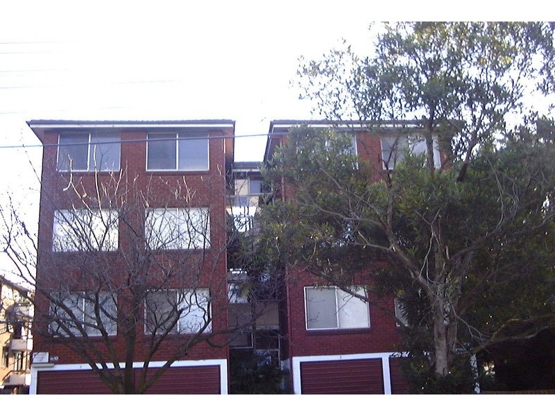 14/10 Bank Street, Meadowbank NSW 2114