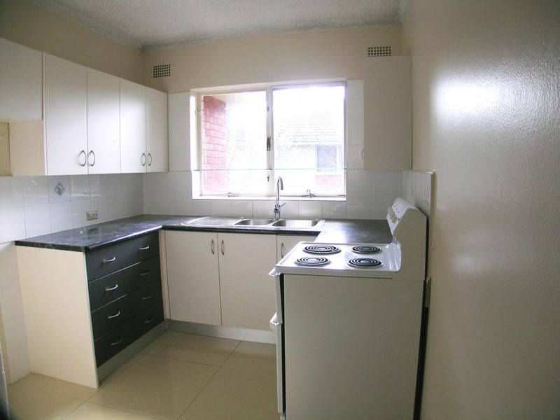 9/20 Bank Street, Meadowbank NSW 2114