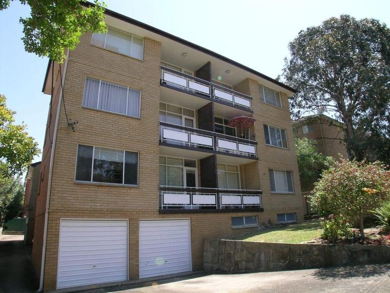 2/13 Riverview Street, West Ryde NSW 2114