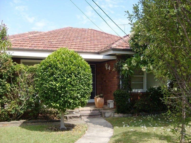 6 Mimos Street, West Ryde NSW 2114